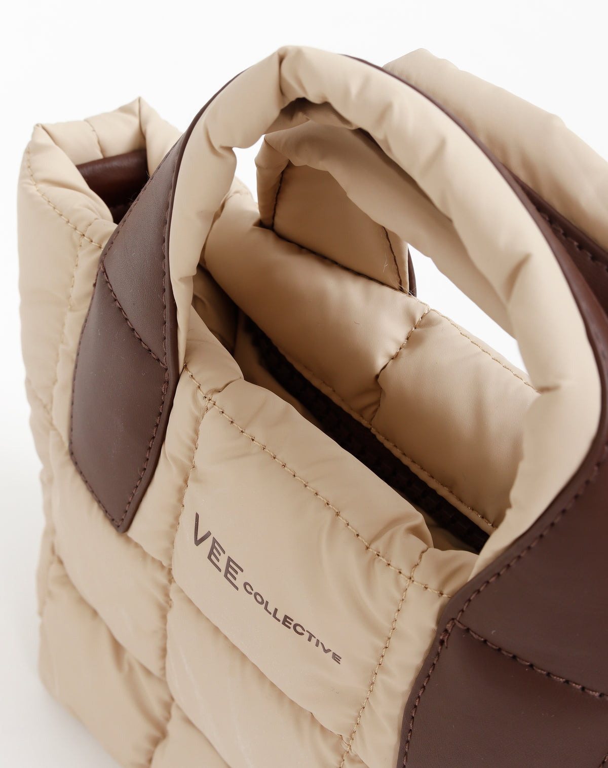 VEE COLLECTIVE Tasche