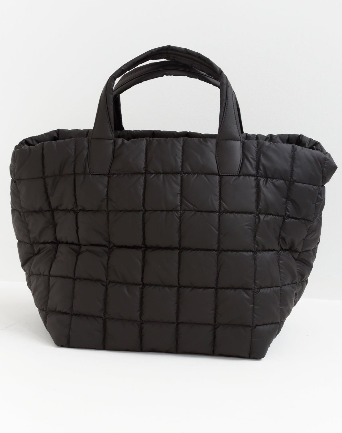 VEE COLLECTIVE Tasche