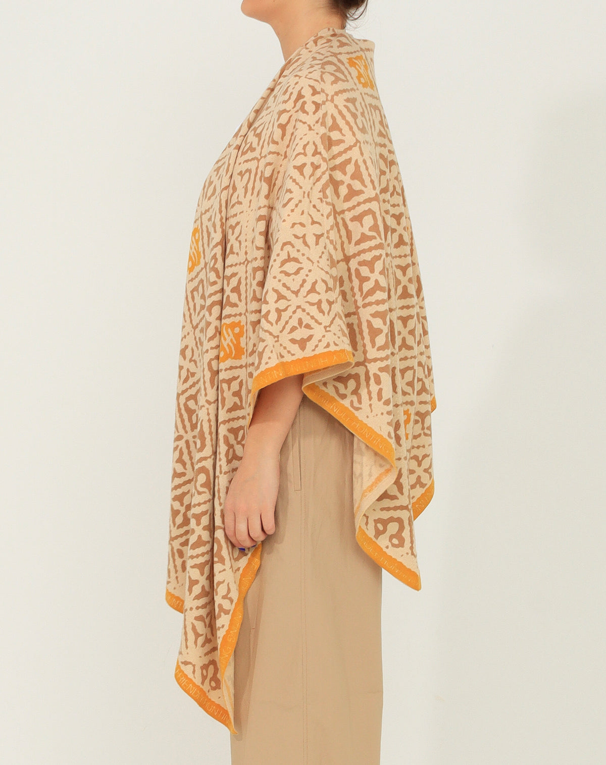 FRIENDLY HUNTING Poncho